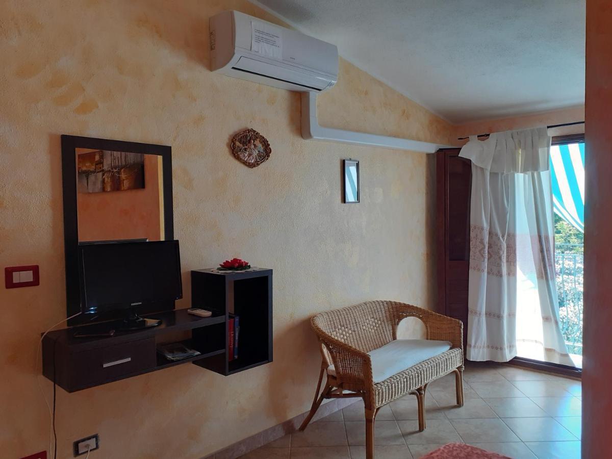 קרדדו B&B Sa Funtana מראה חיצוני תמונה